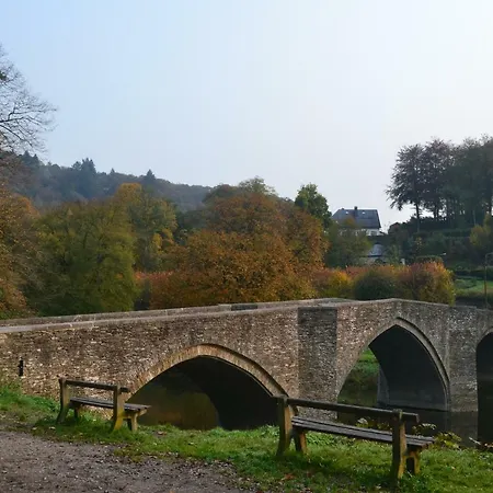 Maison D'ide Сasa de vacaciones Bouillon