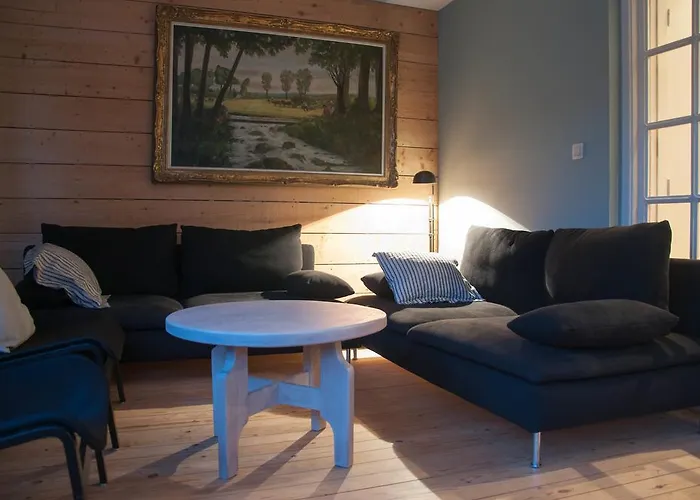 Maison D'ide بيت للعطل *